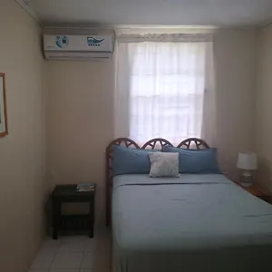 https://dover-beach-3bedrooms-house.comcaribbean.com